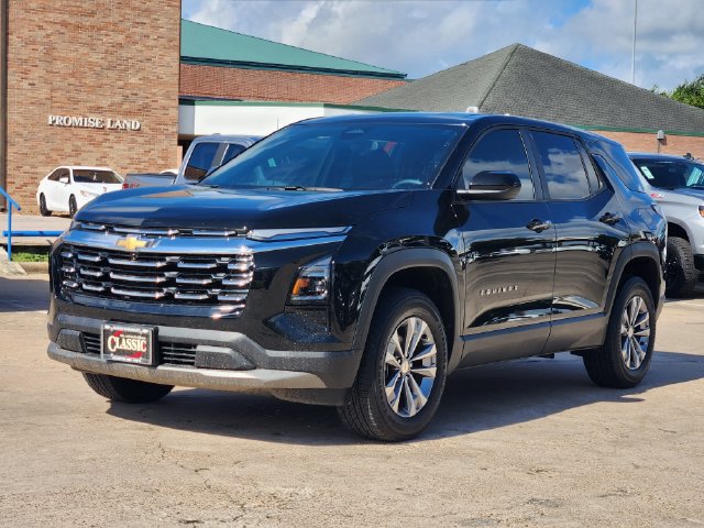 Used 2026 Chevrolet Equinox LT FWD image 3