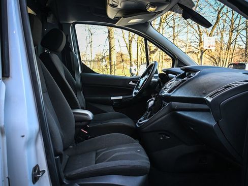 Used 2014 Ford Transit Connect XLT image 20