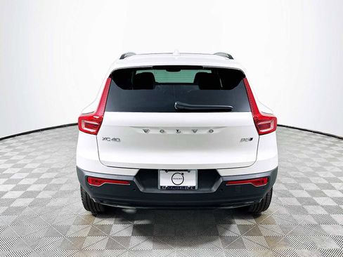 New 2026 Volvo XC40 B5 Plus w/ Protection Package Premier image 6