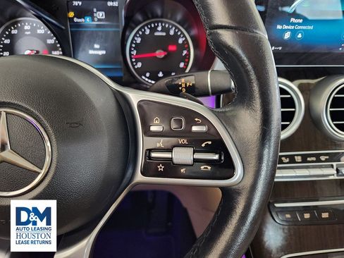 Used 2020 Mercedes-Benz GLC 300 image 38