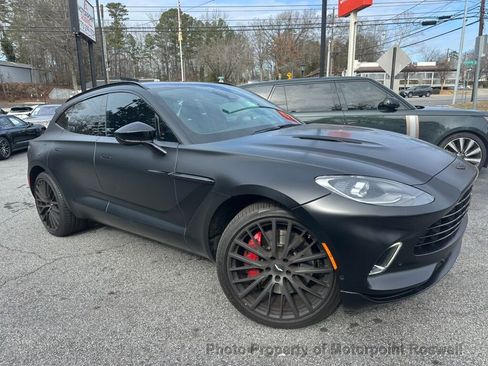 Used 2023 Aston Martin DBX AWD image 2