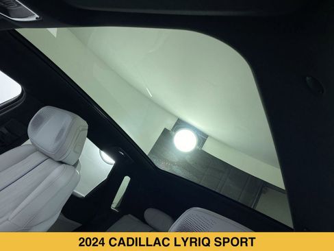 Certified 2024 Cadillac Lyriq Sport AWD/4WD image 10
