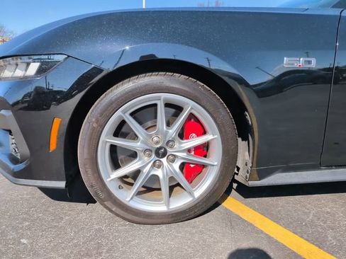 Used 2024 Ford Mustang GT Premium RWD image 12