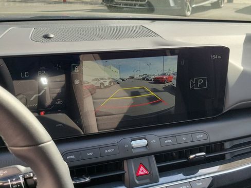 Used 2025 Kia K4 EX image 28