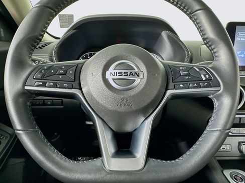 Used 2023 Nissan Sentra SV image 38
