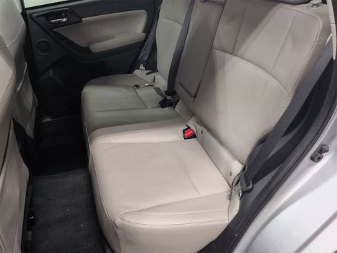 Used 2017 Subaru Forester 2.5i Limited image 21