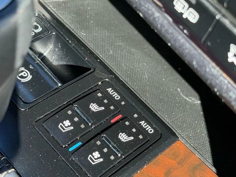 Used 2017 Lexus RX 350 AWD w/ Premium Package image 32