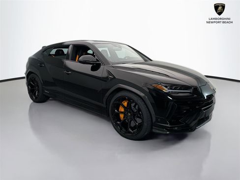Used 2024 Lamborghini Urus Performante AWD/4WD image 31