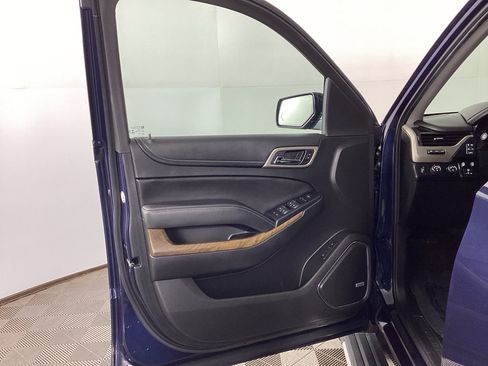 Used 2018 GMC Yukon XL Denali AWD/4WD image 19