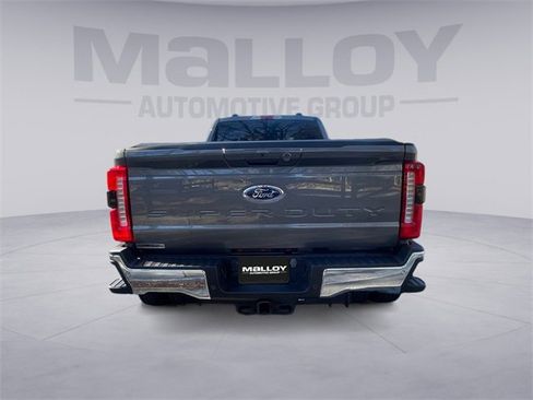 Used 2023 Ford F350 Lariat w/ Lariat Ultimate Package image 4