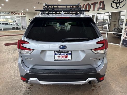 Used 2022 Subaru Forester Touring w/ Popular Package #2 AWD/4WD image 9
