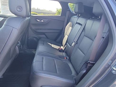 Used 2022 Chevrolet Blazer LT FWD image 23