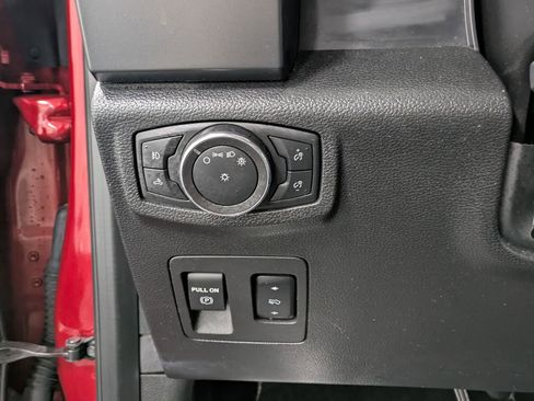 Used 2018 Ford F150 XLT w/ Equipment Group 302A Luxury image 20