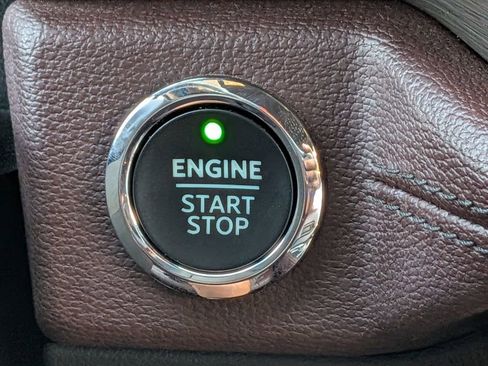 Used 2024 Ford Expedition Max Limited image 32