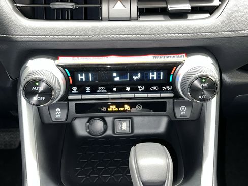 New 2025 Toyota RAV4 XLE image 22