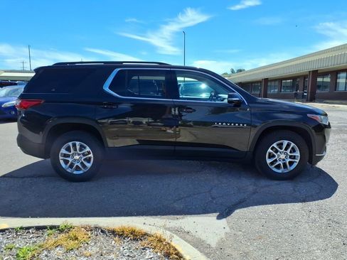 Used 2019 Chevrolet Traverse LT w/ LPO, Floor Liner Package AWD/4WD image 6