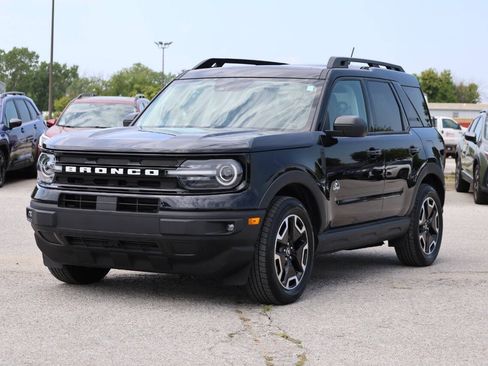 Used 2023 Ford Bronco Sport Outer Banks w/ Tech Package AWD/4WD image 6