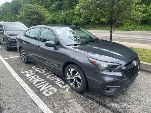 Used 2024 Subaru Legacy Premium AWD/4WD image 10