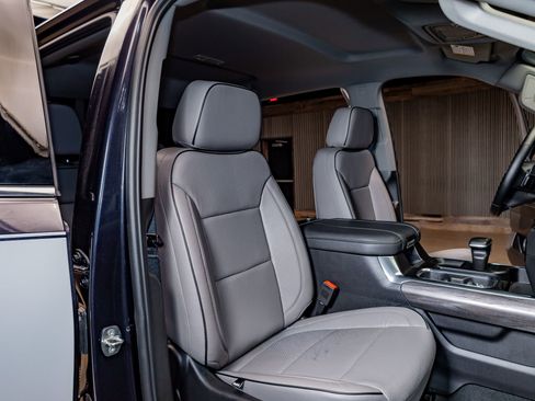 Used 2024 Chevrolet Silverado 1500 LTZ image 29