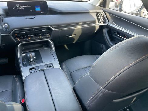 Certified 2024 MAZDA CX-90 Plug-In Hybrid w/ Premium Pkg image 13