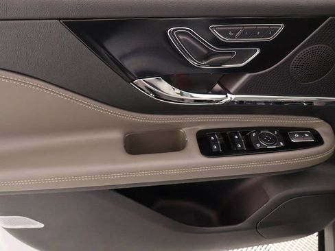 New 2026 Lincoln Corsair Reserve w/ Jet Appearance Package FWD image 16