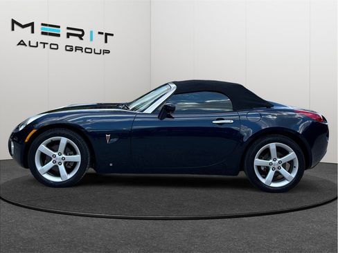 Used 2007 Pontiac Solstice Convertible w/ Preferred Package RWD image 5