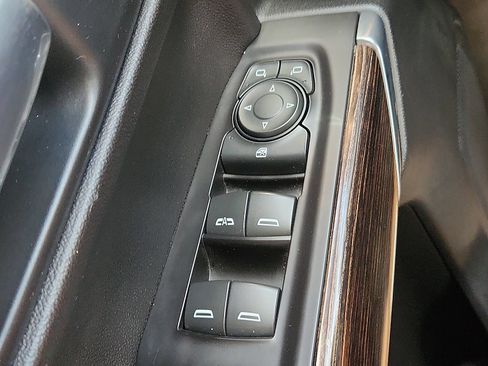 Used 2020 GMC Sierra 1500 Elevation w/ Elevation Value Package RWD image 23