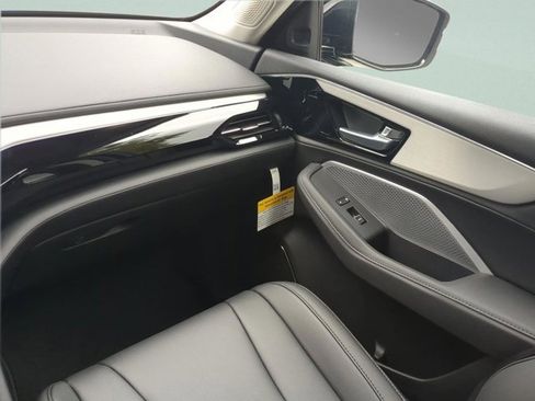 New 2026 Acura MDX SH-AWD image 16
