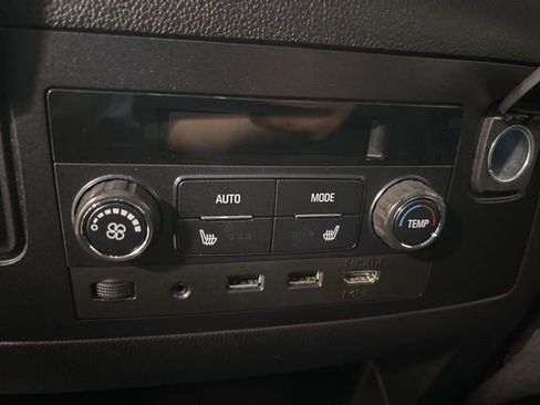 Used 2020 Chevrolet Tahoe LT AWD/4WD image 15
