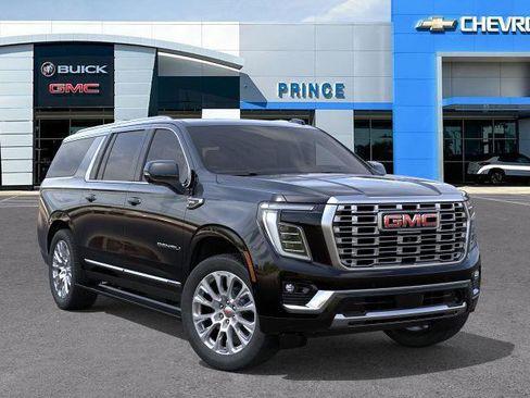 New 2026 GMC Yukon XL Denali w/ Denali Reserve Package RWD image 41