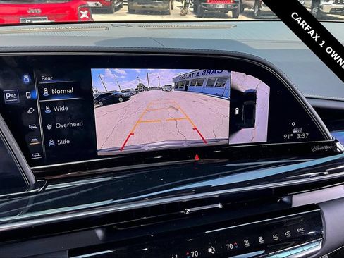 Used 2024 Cadillac Escalade V w/ LPO, ONYX Package AWD/4WD image 9