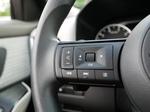 Certified 2023 Nissan Rogue SV AWD/4WD image 28