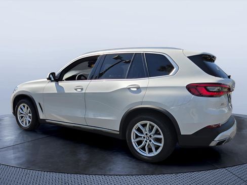 Used 2019 BMW X5 xDrive40i w/ Executive Package AWD/4WD image 4