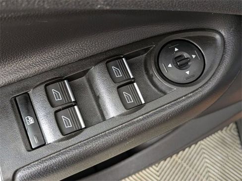 Used 2017 Ford Escape Titanium w/ Canadian Touring Package image 13