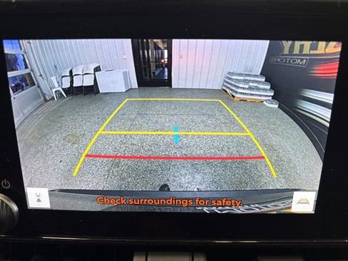 Used 2024 Toyota RAV4 XLE w/ Convenience Package image 8