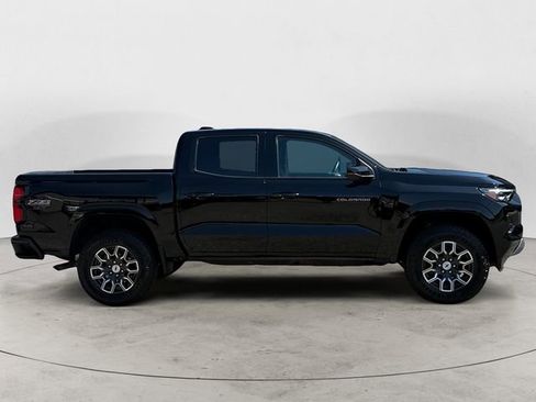 Used 2023 Chevrolet Colorado Z71 w/ Z71 Convenience Package 2 image 6