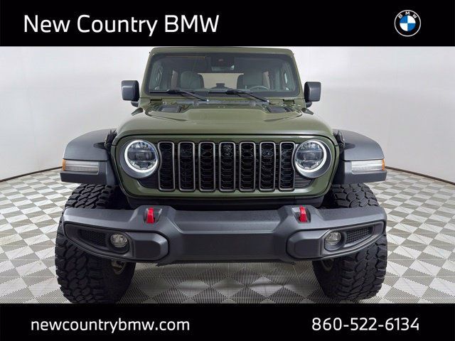 Used 2024 Jeep Wrangler Unlimited Rubicon w/ Technology Group AWD/4WD image 2