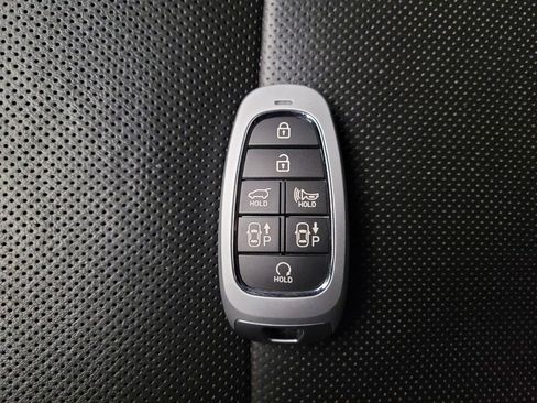 Used 2022 Hyundai Tucson Limited FWD image 32