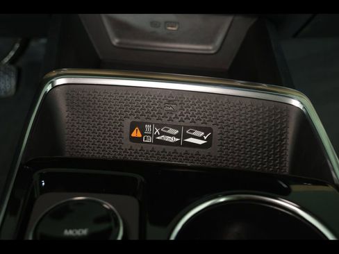 New 2026 Chevrolet Equinox ACTIV w/ Convenience Package III image 23