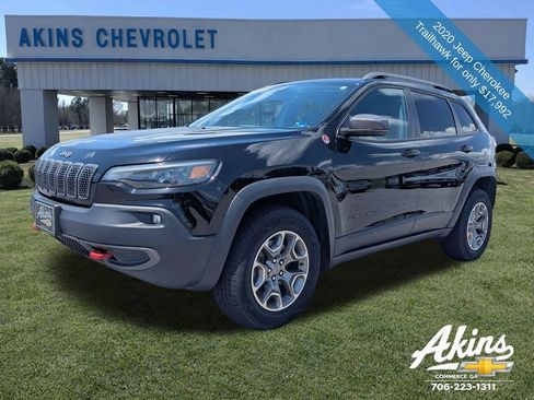 Used 2020 Jeep Cherokee Trailhawk w/ Comfort/Convenience Group AWD/4WD image 8