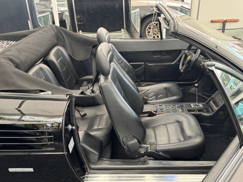 Used 1990 Ferrari Mondial T Cabriolet image 15