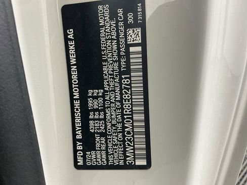 Certified 2024 BMW 230i Coupe w/ Premium Package image 29