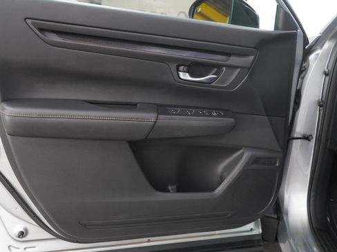Used 2023 Honda CR-V Sport image 18