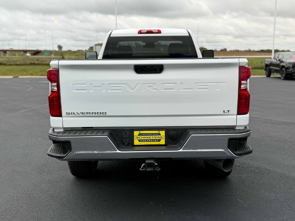 Used 2024 Chevrolet Silverado 3500 LT w/ Convenience Package AWD/4WD image 8