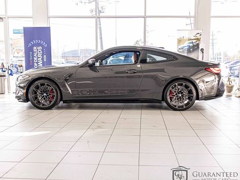 Used 2024 BMW M4 Coupe w/ M Carbon Exterior Package image 7