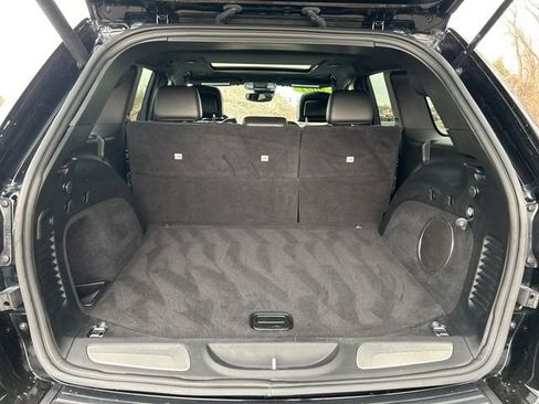 Used 2021 Jeep Grand Cherokee High Altitude AWD/4WD image 30