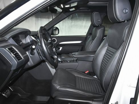 Used 2023 Land Rover Discovery S R-Dynamic image 55