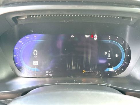 Used 2023 Volvo XC40 B5 Plus AWD/4WD image 19