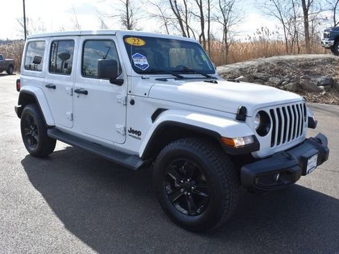 Used 2022 Jeep Wrangler Unlimited Sahara image 10