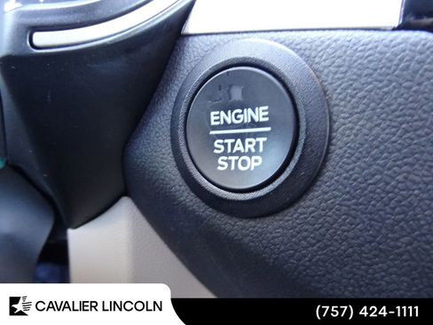Certified 2022 Ford Escape SE AWD/4WD image 21